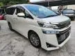 Recon 2018 Toyota Vellfire 2.5 V Unregistered with Power Boot, Leather Seats, 5 YEARS Warranty