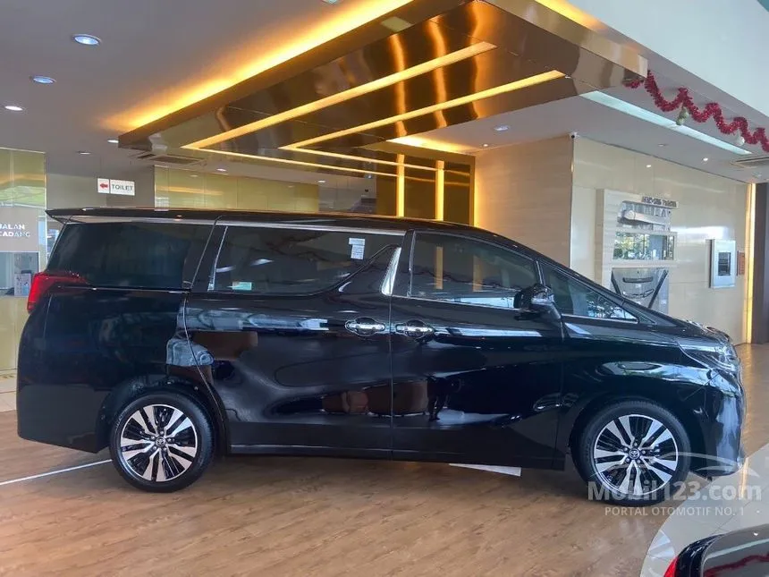 2023 Toyota Alphard G Van Wagon