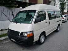 2005 Toyota Hiace 3.0 High Roof Window Van