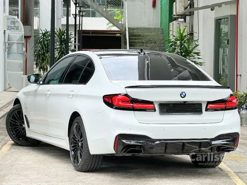 2020 BMW 530e M Sport Sedan