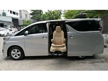 2017 Toyota Vellfire 2.5 (ปี 15-18) Van AT