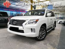 2013 Lexus LX570 5.7 SUV # PRICE NEGOTIABLE