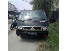 Mitsubishi L300 pick up 2010