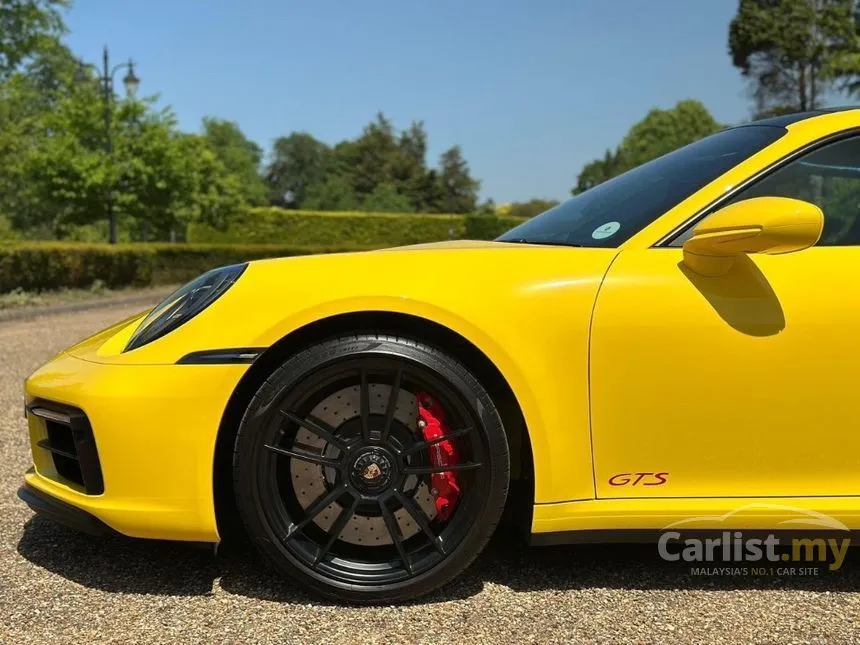 2022 Porsche 911 Carrera GTS Coupe