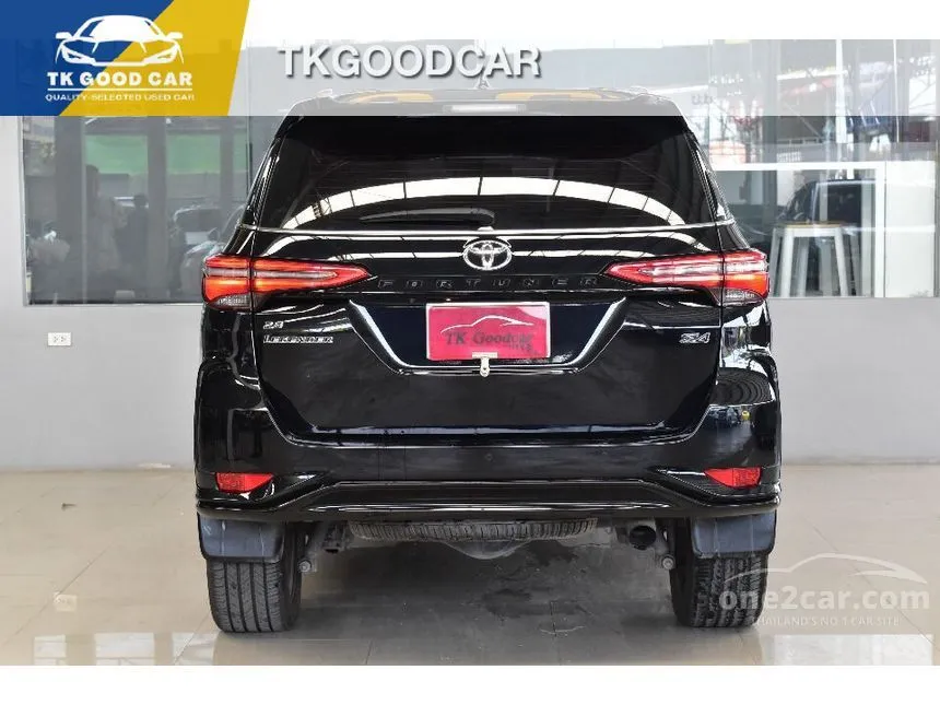 2021 Toyota Fortuner Legender SUV