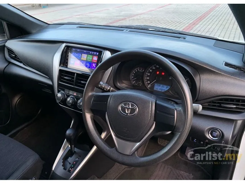 2019 Toyota Yaris J Hatchback