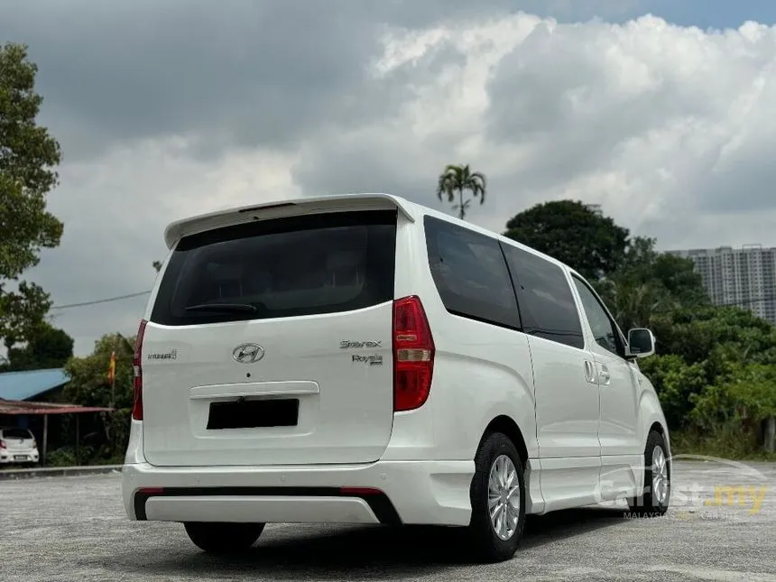 2012 Hyundai Grand Starex Royale GLS MPV