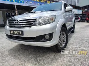 2014 Toyota Fortuner 2.5 G VNT (Metallic) SUV