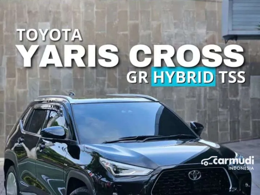 2023 Toyota Yaris Cross S HEV Wagon
