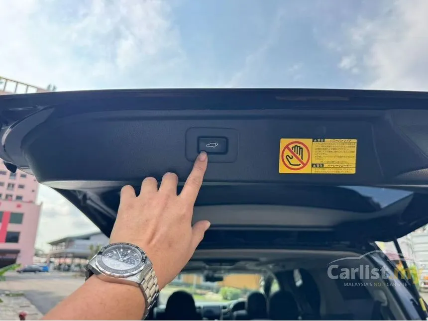 2013 Toyota Vellfire Z Golden Eyes MPV