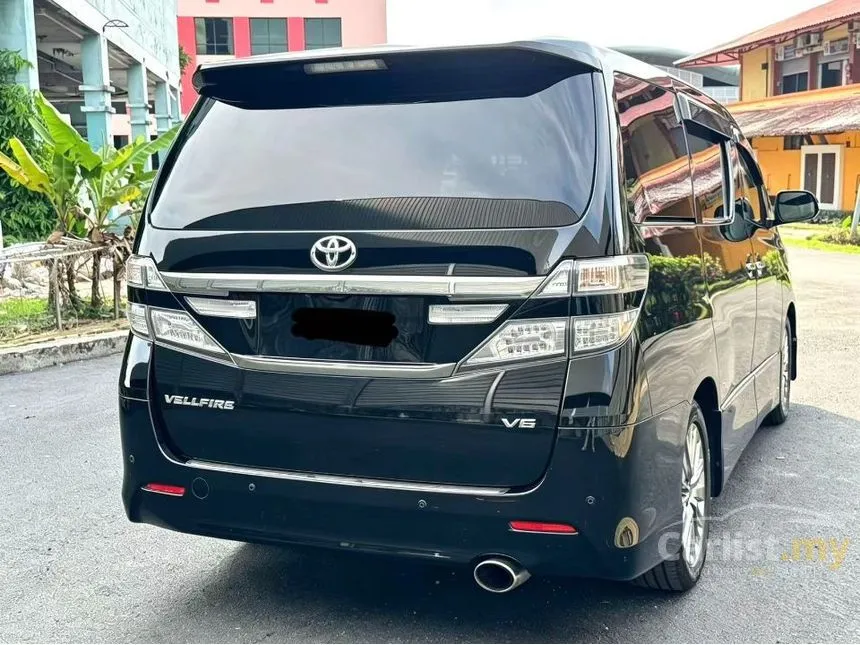 2013 Toyota Vellfire Z Golden Eyes MPV