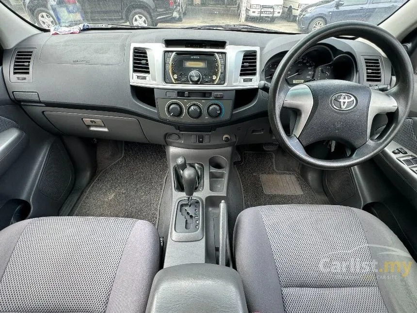 2012 Toyota Hilux G Dual Cab Pickup Truck