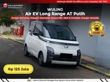 2023 Wuling Air EV 0.0 Long Range Hatchback AT Putih 2023/2024 [ KM LOW ]