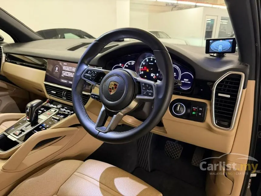2022 Porsche Cayenne SUV