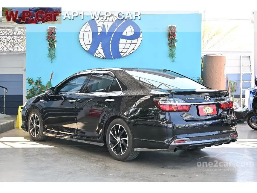 2016 Toyota CAMRY G Extremo Sedan