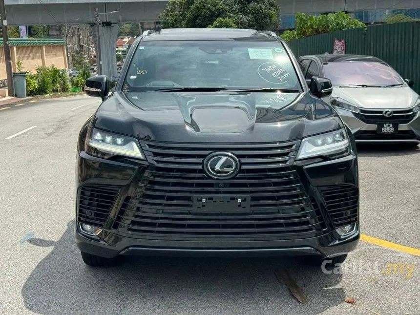 2024 Lexus LX 600 7 seater SUV