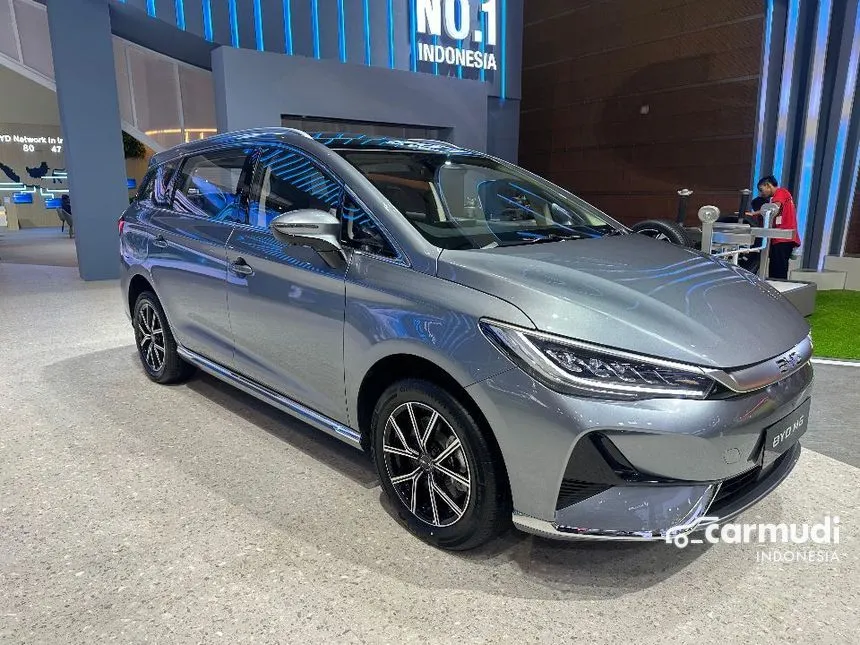 2026 BYD M6 Superior 7-seaters MPV