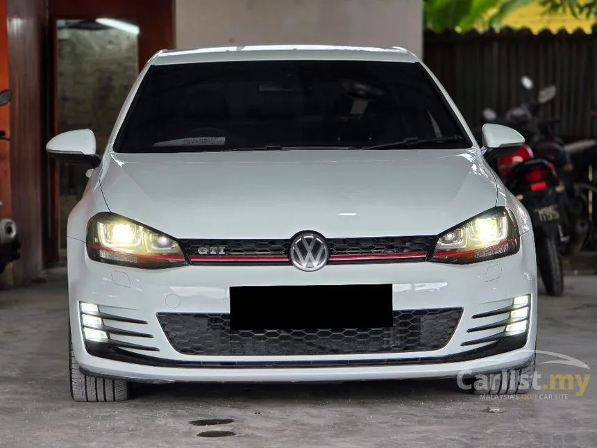 2014 Volkswagen Golf GTI Hatchback