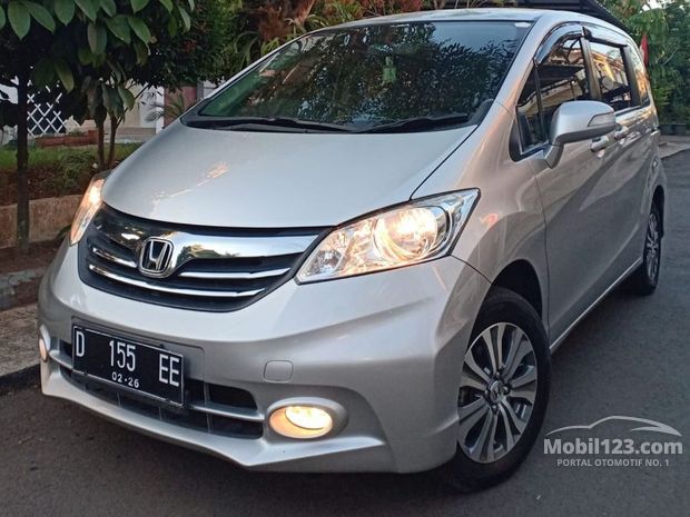 Freed Honda Murah 590 Mobil Dijual Di Indonesia Mobil123