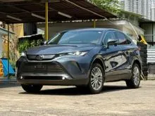 [DIGITAL METER , NEW FACELIFT , LIGHT GREY INTERIOR]2023 Toyota Harrier 2.0 Z SUV