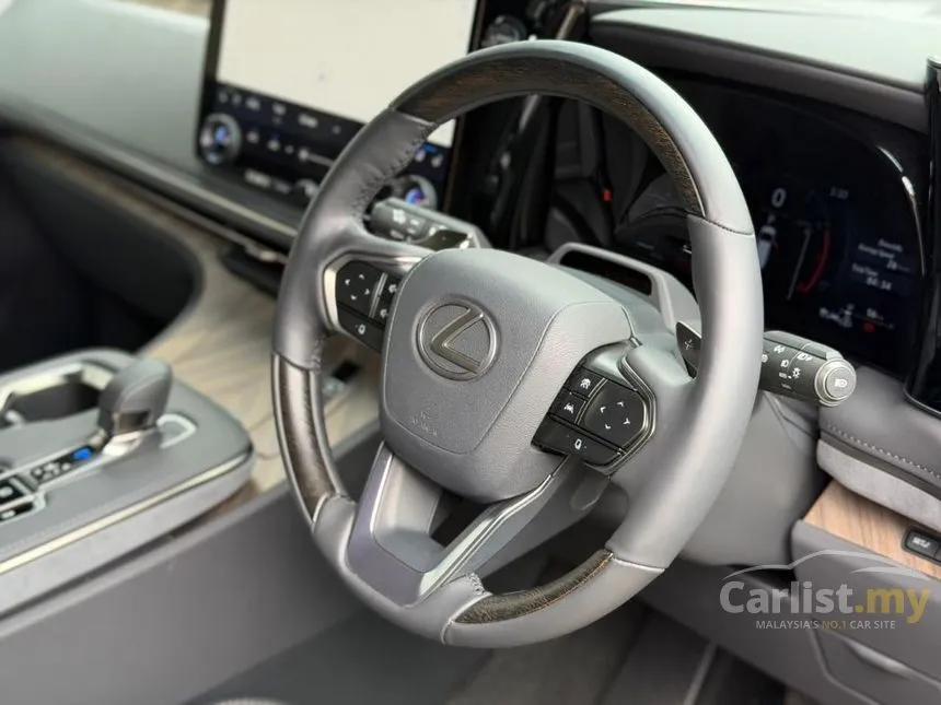 2024 Lexus LM 500h 4 Seater MPV