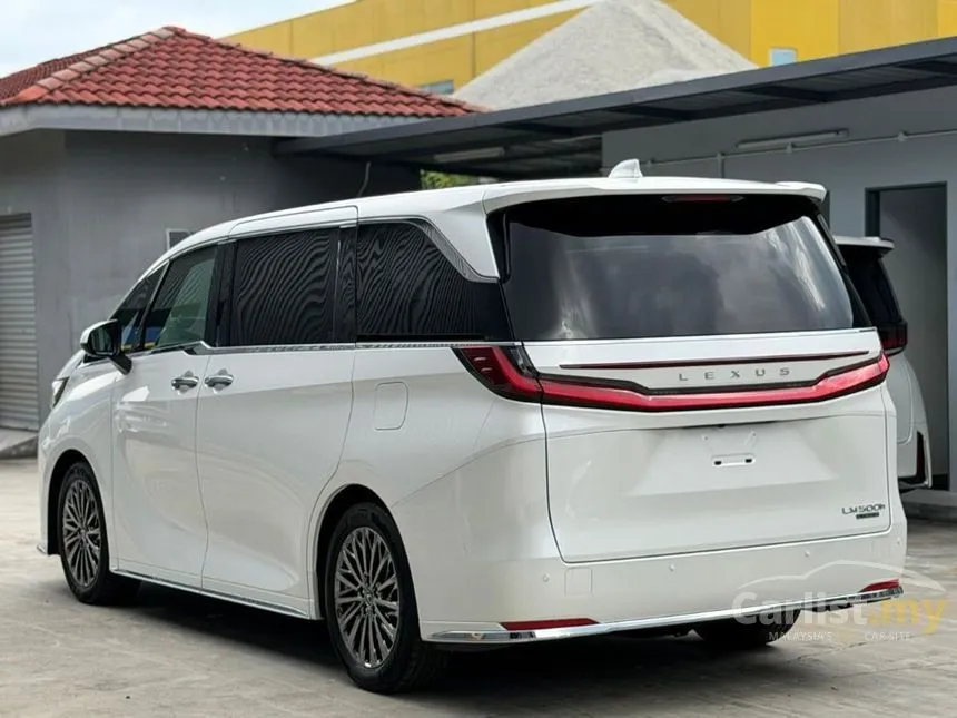 2024 Lexus LM 500h 4 Seater MPV
