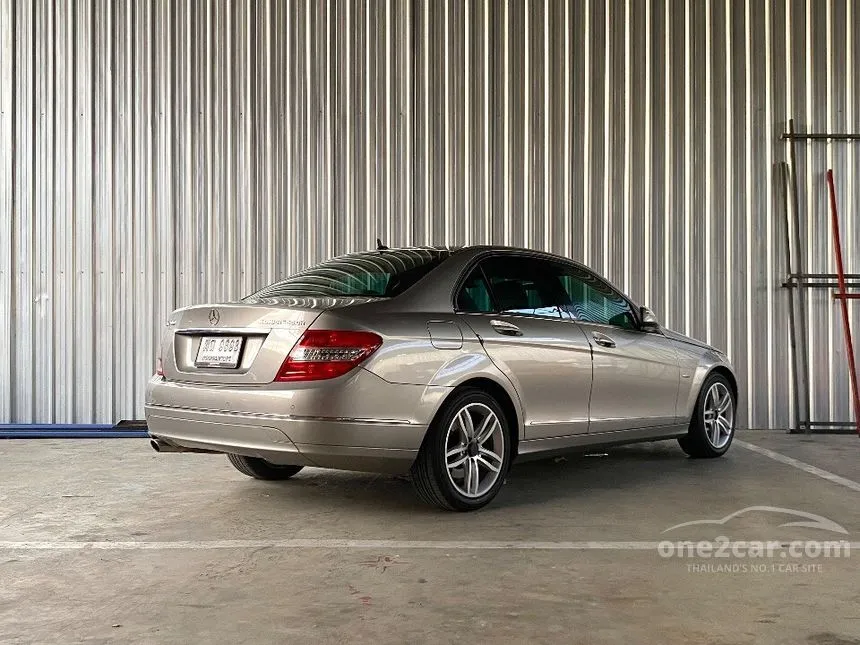 2008 Mercedes-Benz C200 Kompressor Avantgarde Sedan