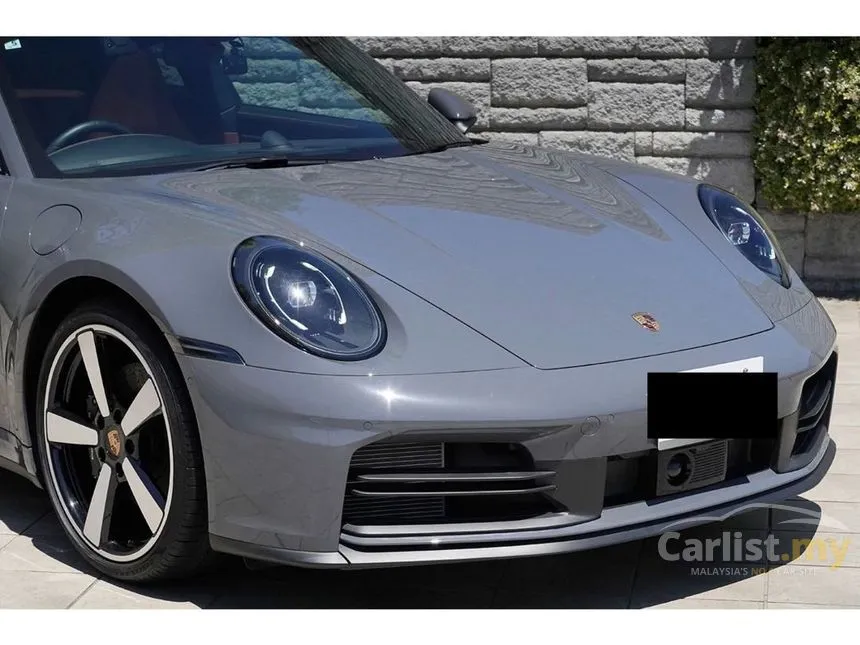 2025 Porsche 911 Carrera Coupe