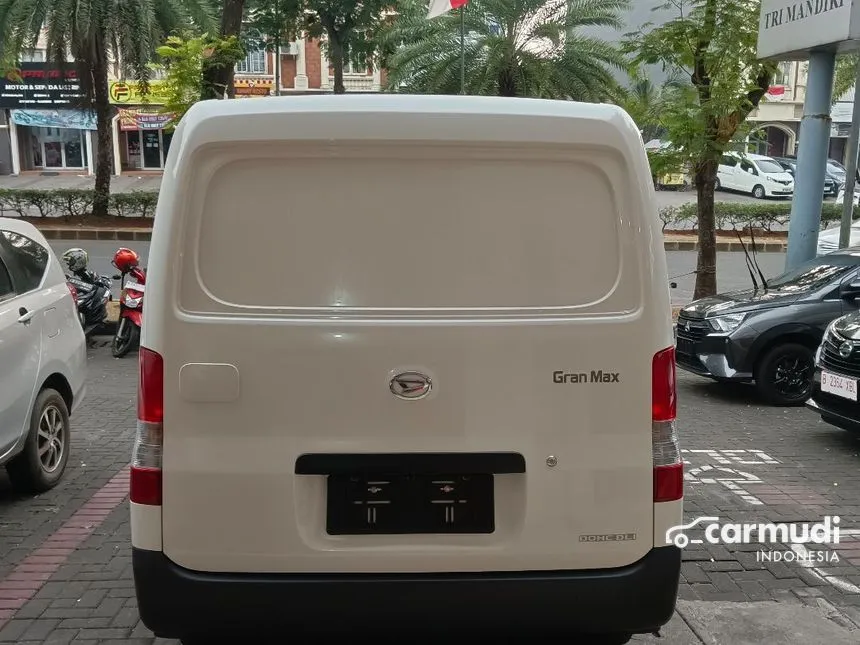 2024 Daihatsu Gran Max AC Blind Van Van