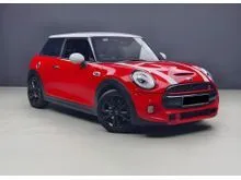 2017 MINI Cooper S 2.0 JCW line 3 door Genuine Mileage JCW Steering JCW Body Kit with Spoiler CBU Unit