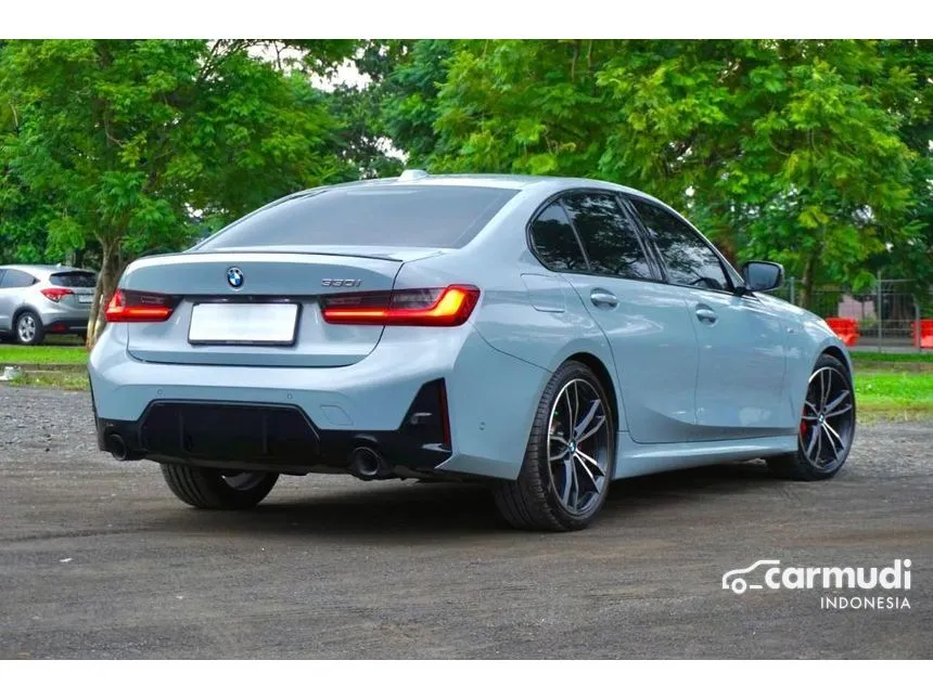 2023 BMW 330i M Sport Pro Sedan