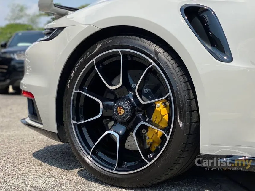 2021 Porsche 911 Turbo S Coupe