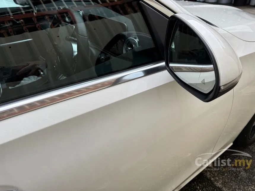 2025 Mercedes-Benz C200 Avantgarde Sedan