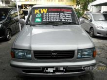 2000 Toyota Unser 1.8 GLi MPV