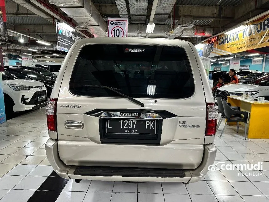 2017 Isuzu Panther LS SUV