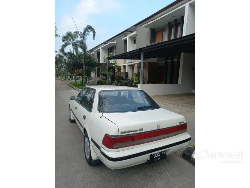 1992 Toyota Corona Sedan