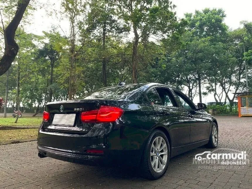 2016 BMW 320i Sport Sedan