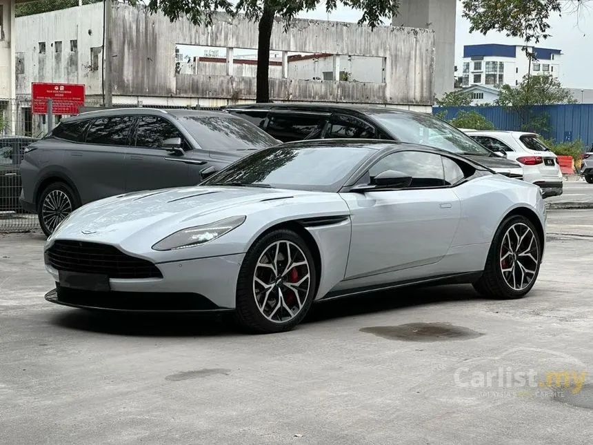2018 Aston Martin DB11 V12 Coupe