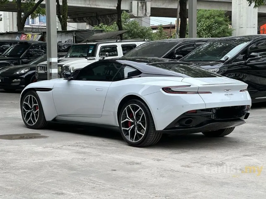 2018 Aston Martin DB11 V12 Coupe