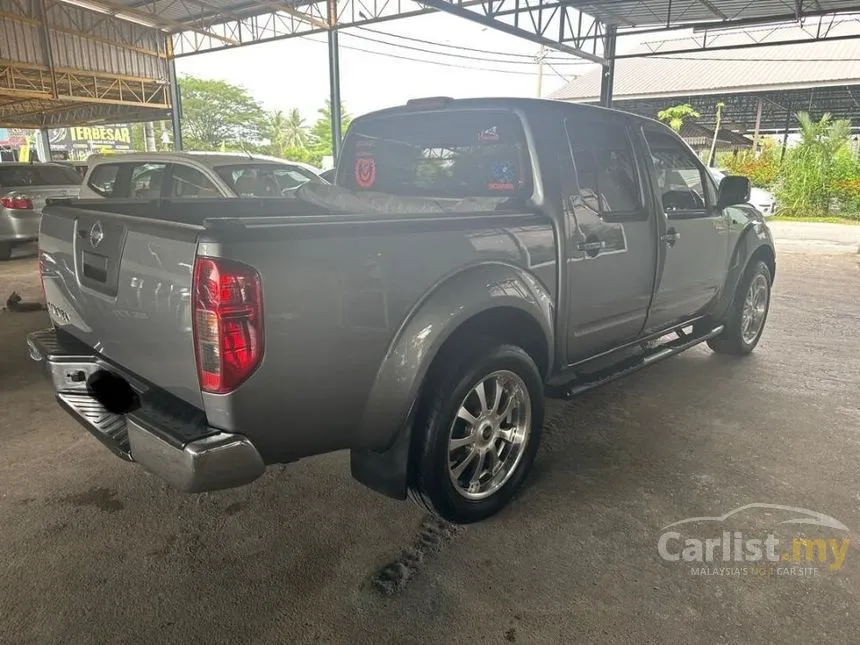 2009 Nissan Navara Dual Cab Pickup Truck