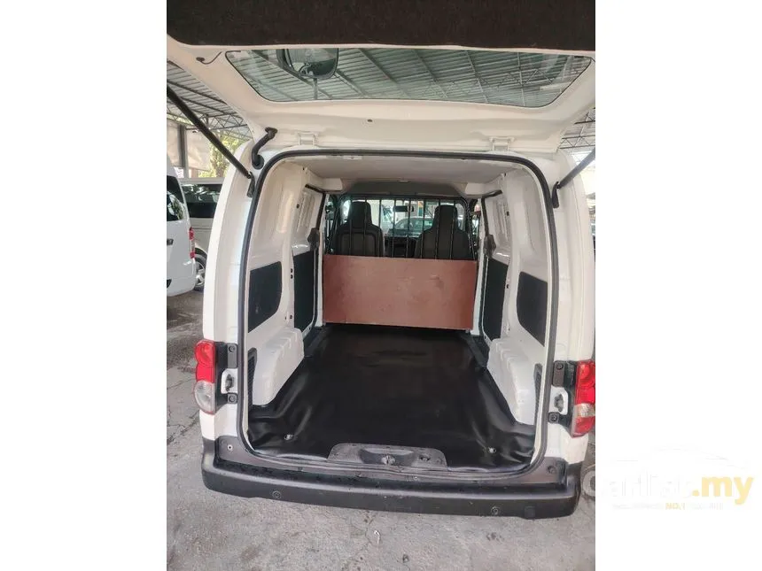 2021 Nissan NV200 Panel Van