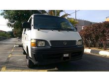 2004 Toyota Hiace 3.0 Van