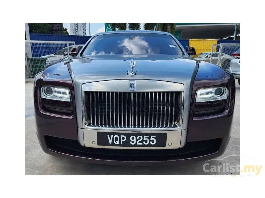 2013 Rolls-Royce Ghost Sedan