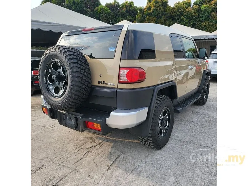 2017 Toyota FJ Cruiser SUV