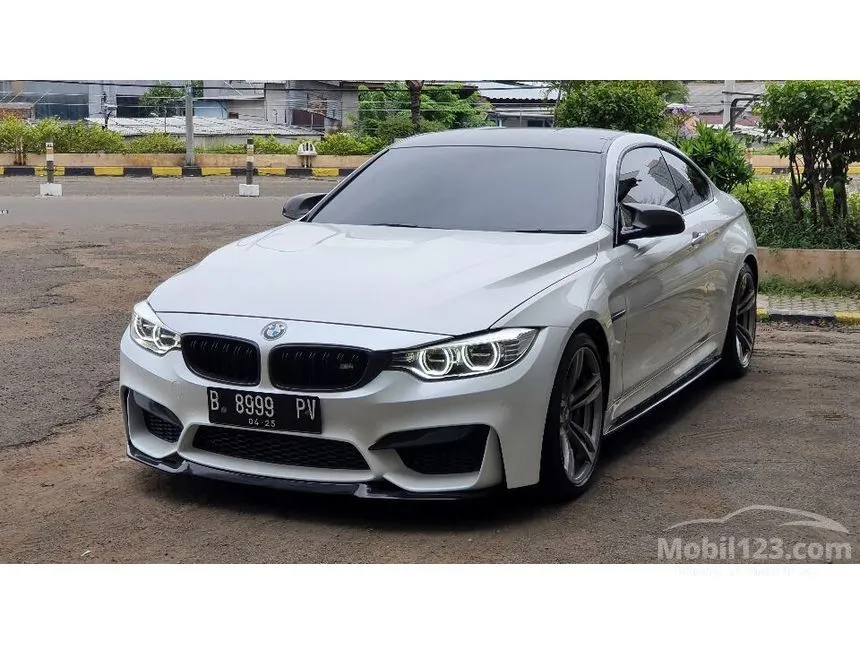 Jual Mobil BMW M4 2014 3.0 di DKI Jakarta Automatic Coupe Putih Rp 1.450.000.000
