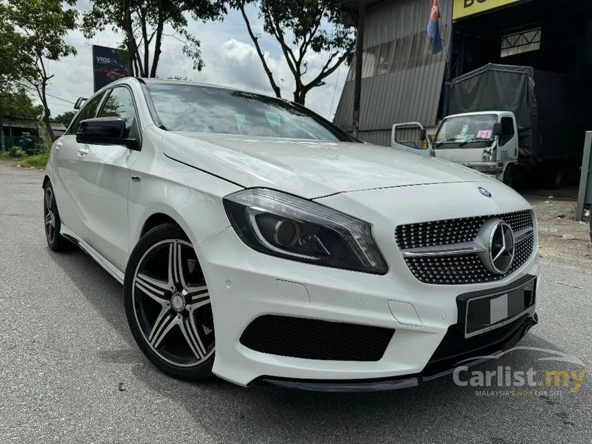 2014 Mercedes-Benz A250 Sport Hatchback