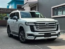 READY STOCK Recon 2023 Toyota Land Cruiser 3.5 LC300 ZX - JBL Sound System, ,Original Modellista BodyKit,  Rear Entertainment