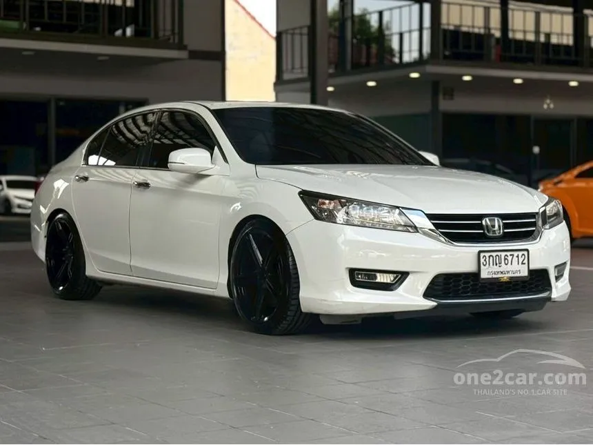 2014 Honda ACCORD TECH Sedan