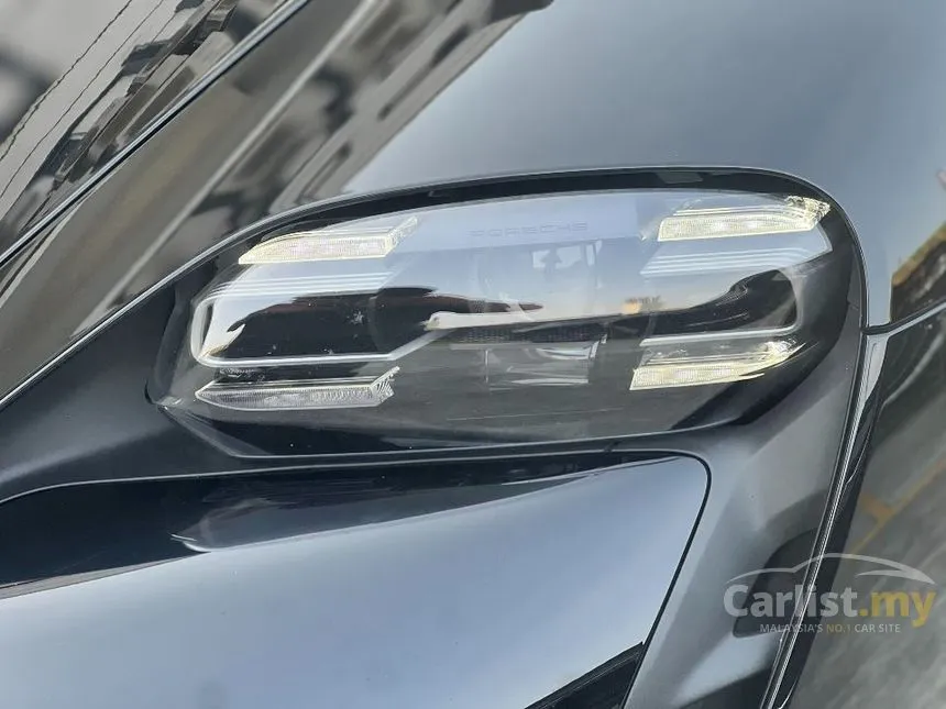 2024 Porsche Taycan 4S Sedan