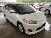 2011 Toyota Estima 2.4 Aeras MPV